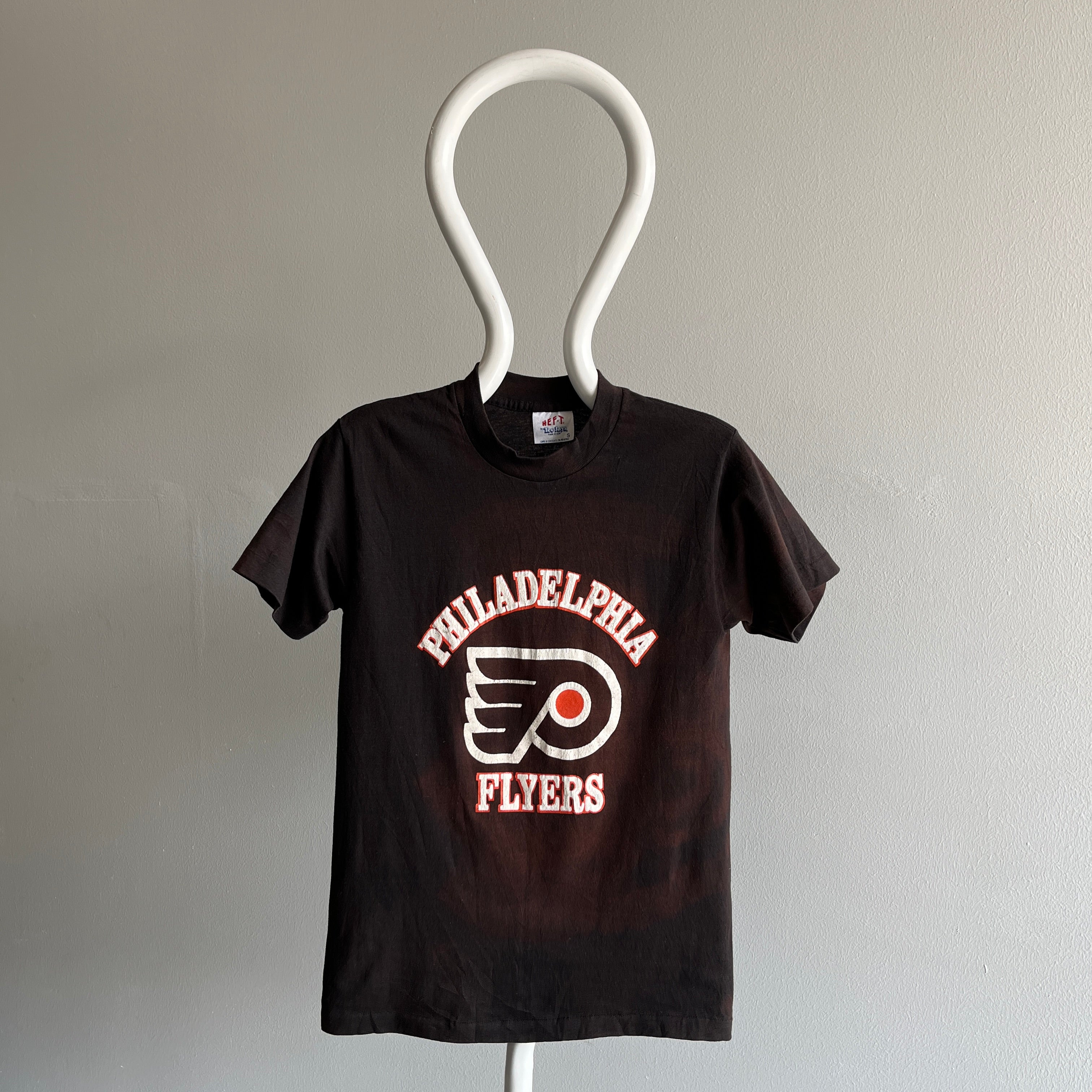 T-shirt délavé par soleil extrême des Flyers de Philadelphie des années 1980