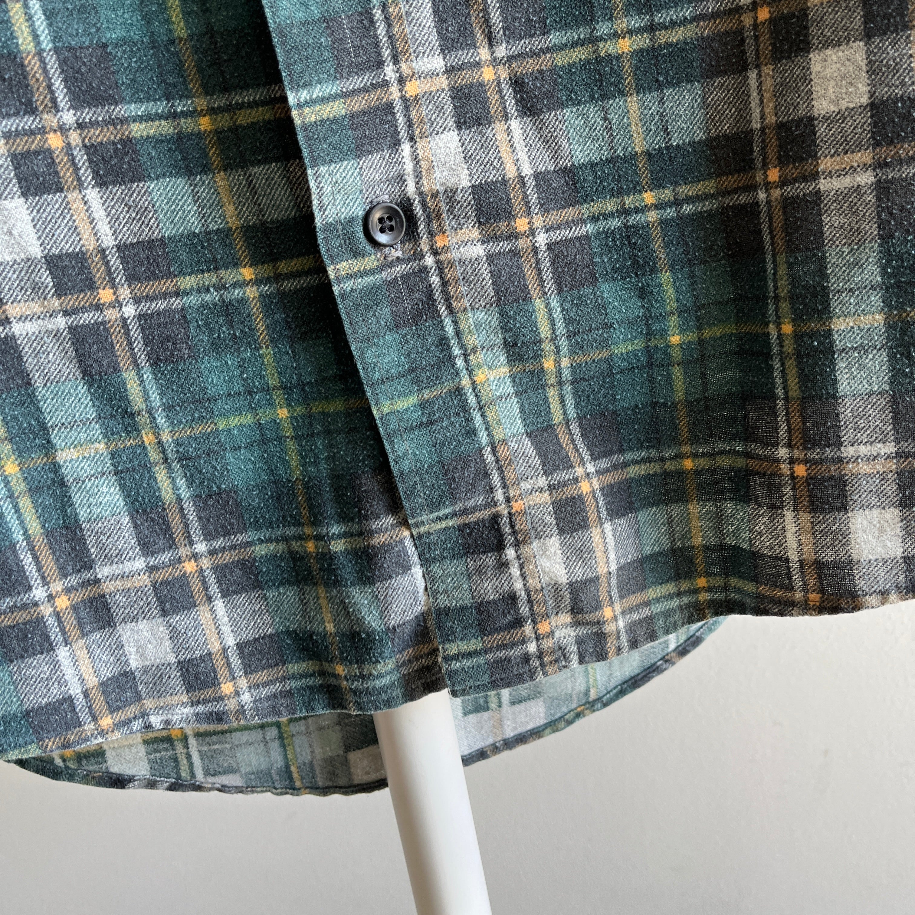 1980s LIghtweight Perma-Prest Cotton Flannel - THIS