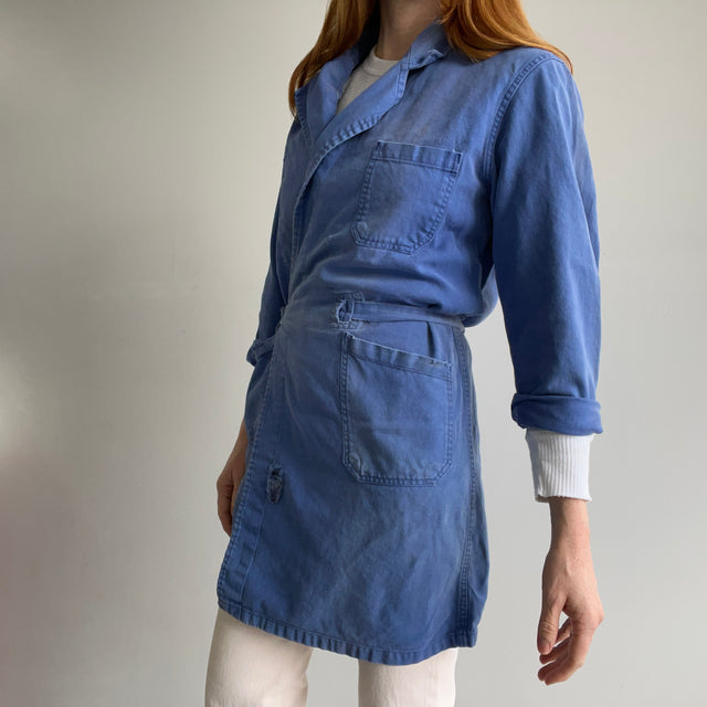 1970s Super Soft, Faded and Worn French Cotton Painters Chore Coat with Belt