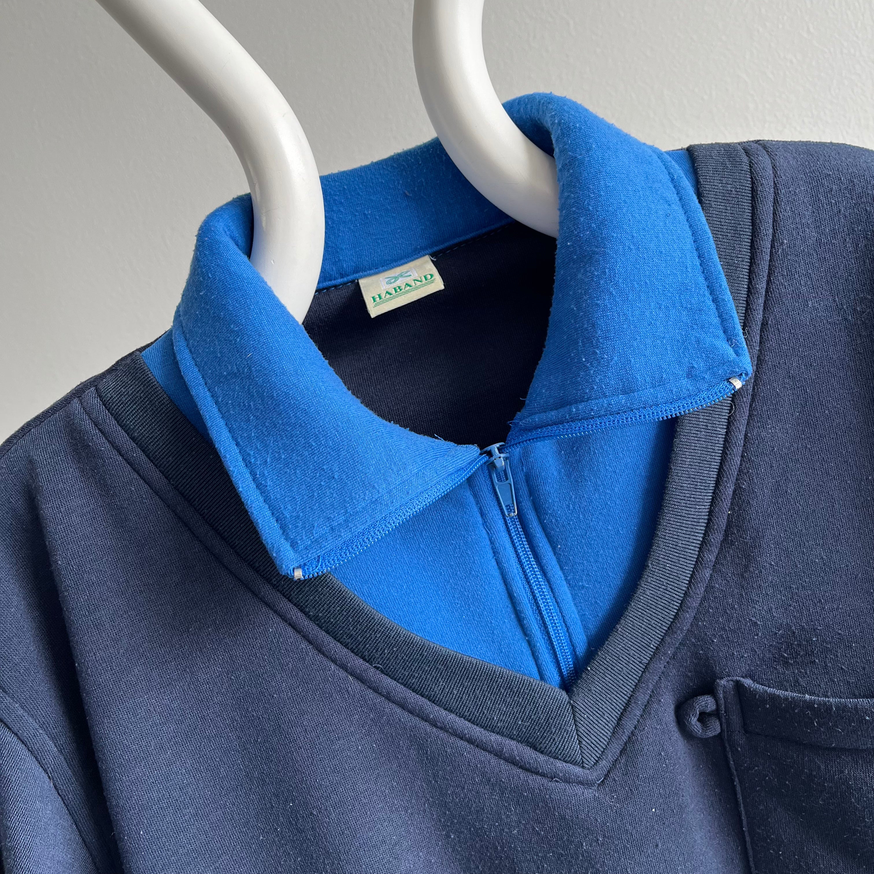 1990s Twofer Mock Neck V-Neck Pocket Bonanza!