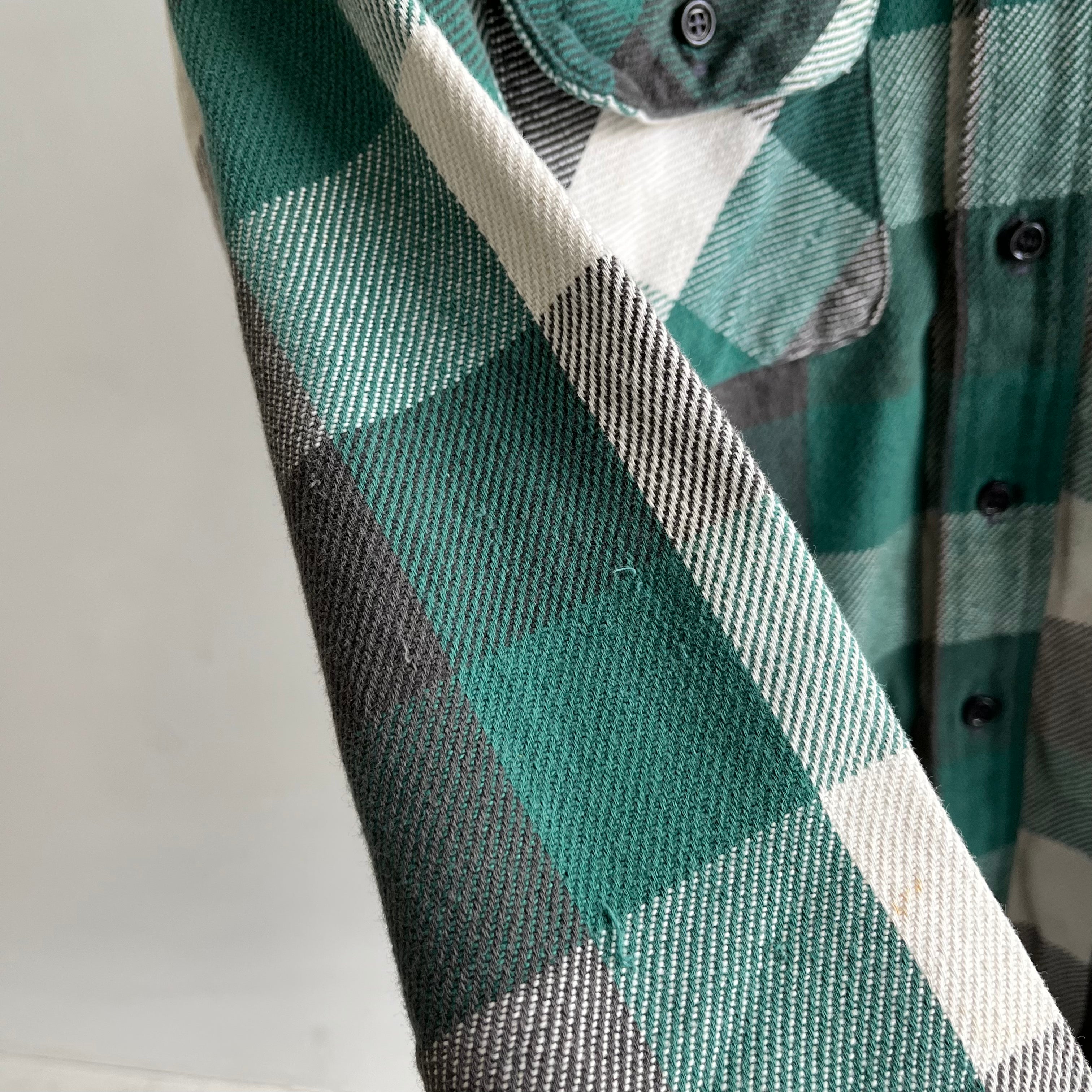 1990s Green and Black Watch Plaid Cotton Flannel by Five Brothers