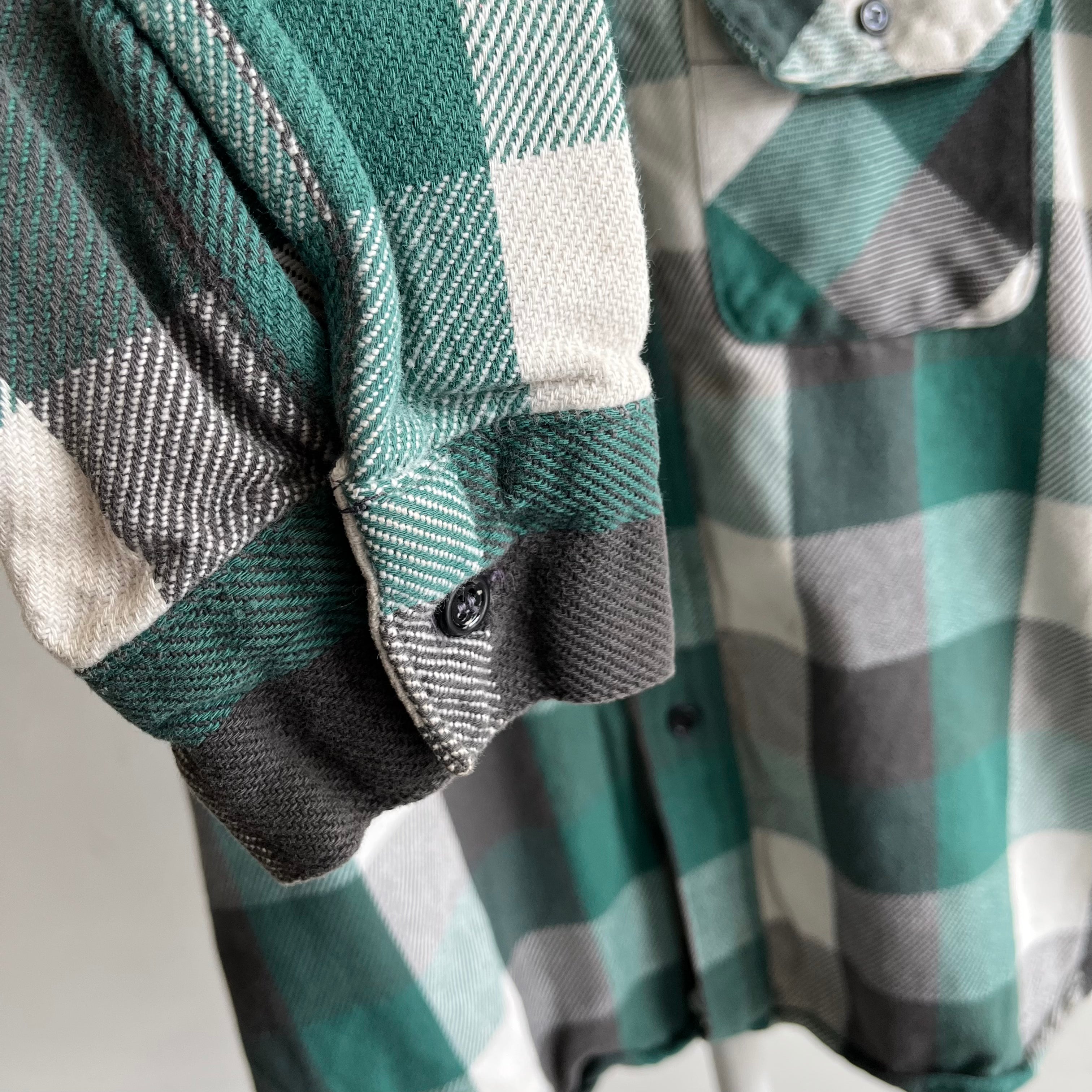 1990s Green and Black Watch Plaid Cotton Flannel by Five Brothers