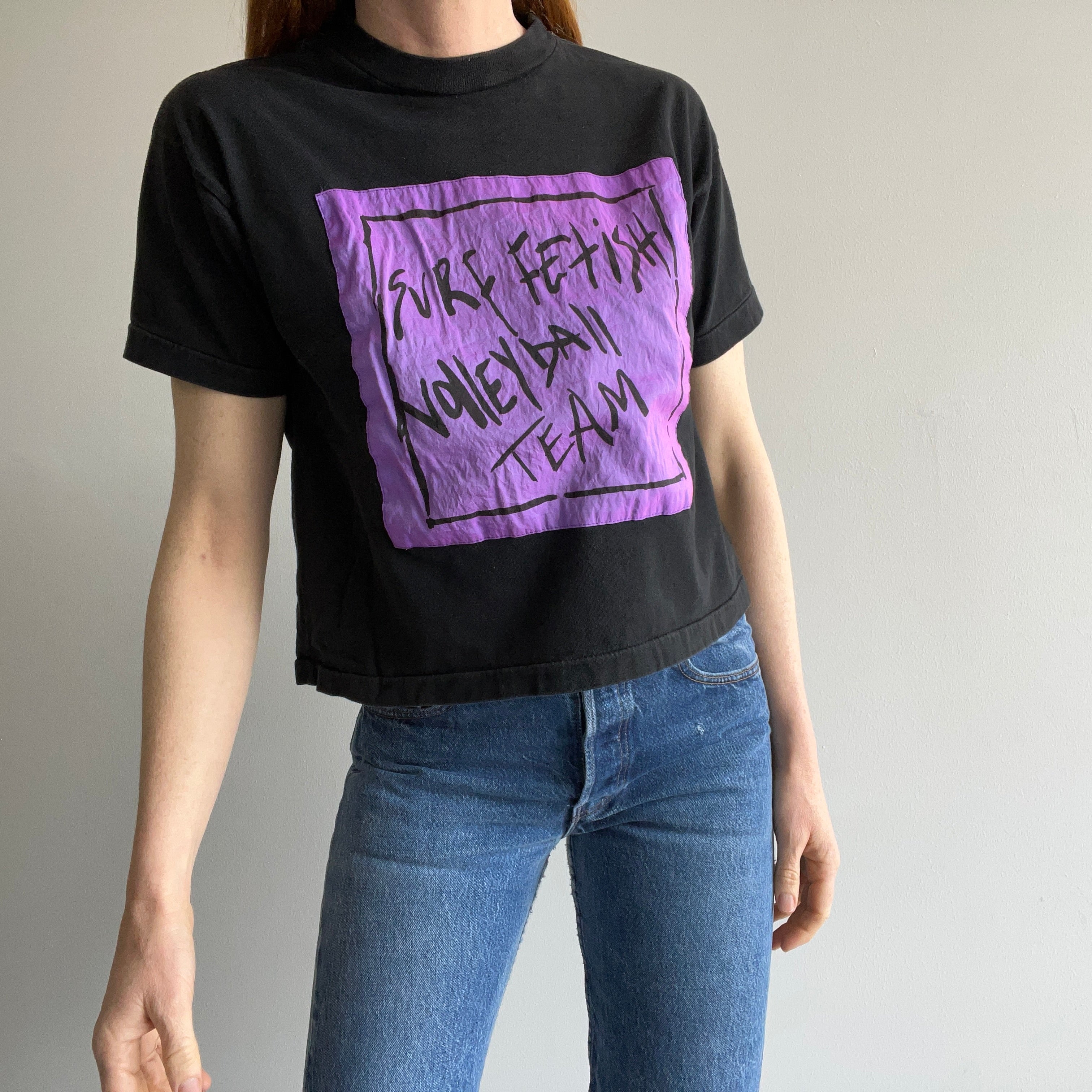 1980s Surf Fetish Volleyball Team Cropped T-Shirt