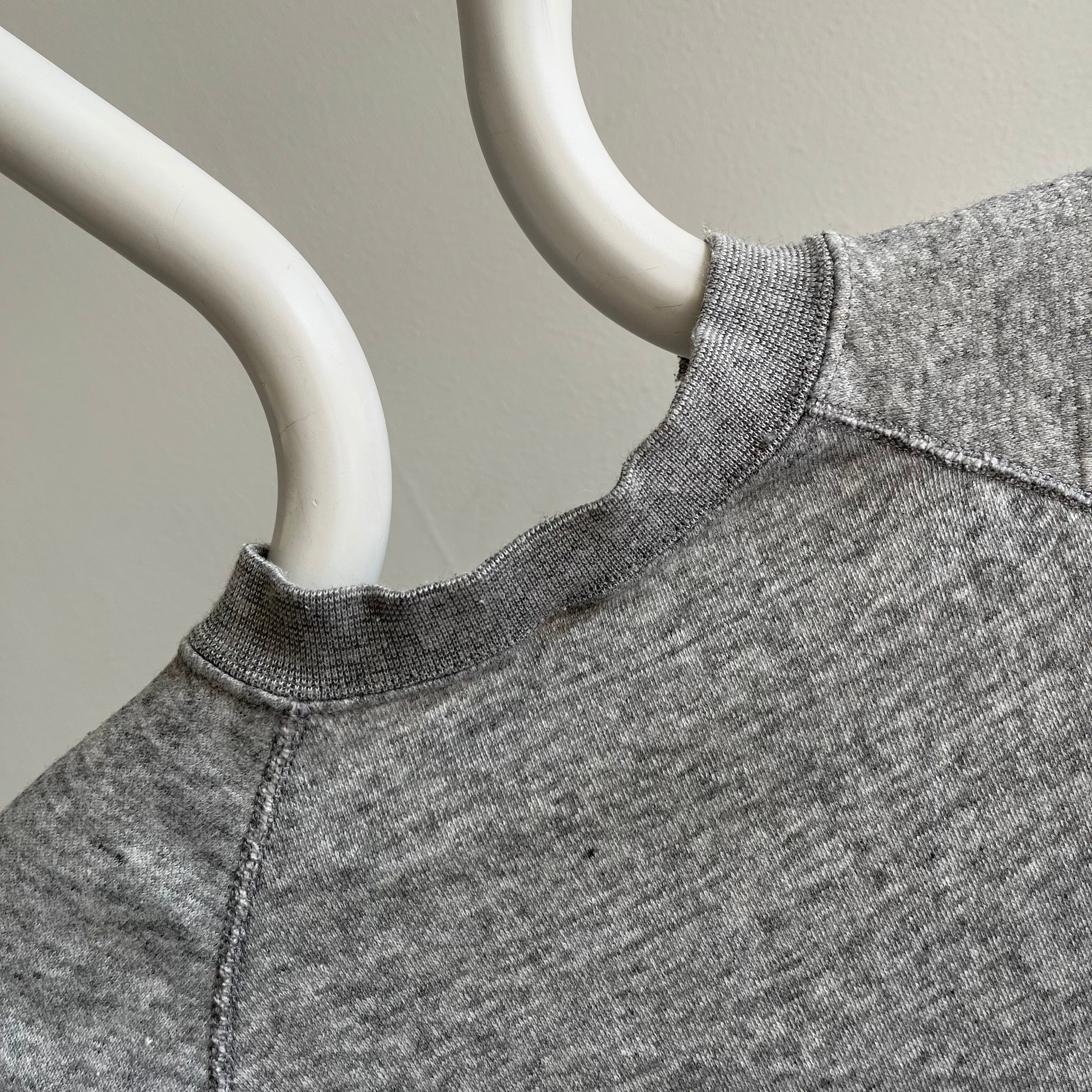 1980s Perfectly Cut Neck Blank Gray Warm Up