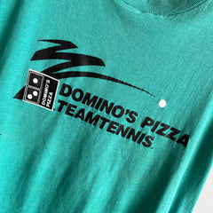 T-shirt de tennis Domino's Pizza des années 1980