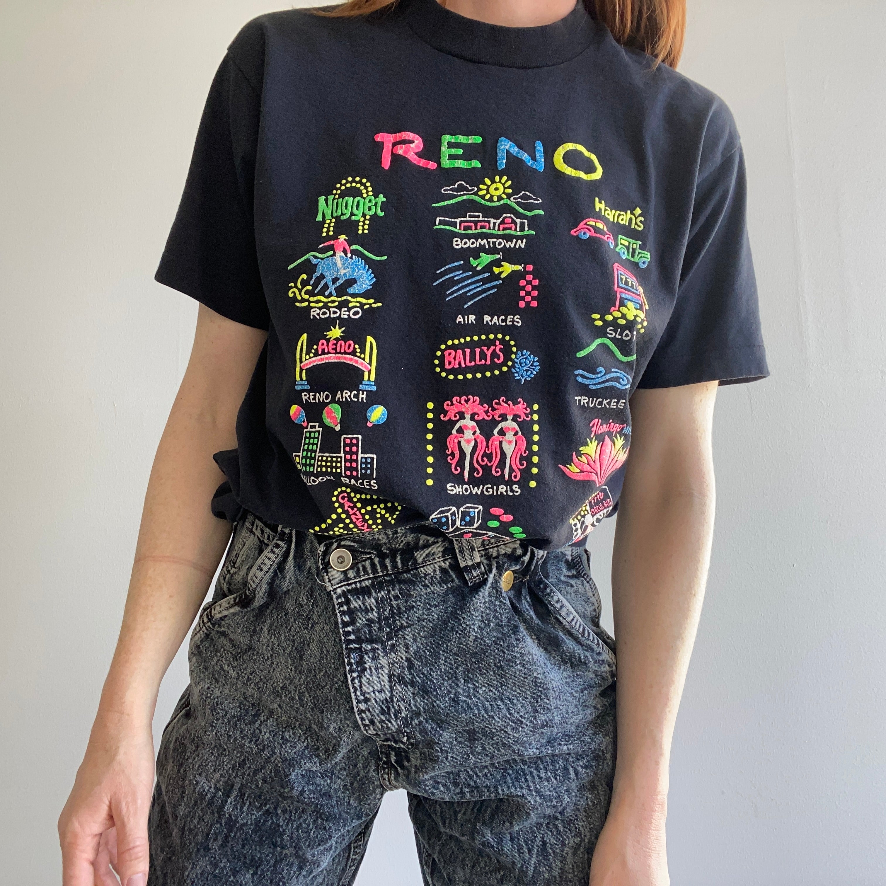 1990 Neon Reno Tourist T-Shirt par Screen Stars Best