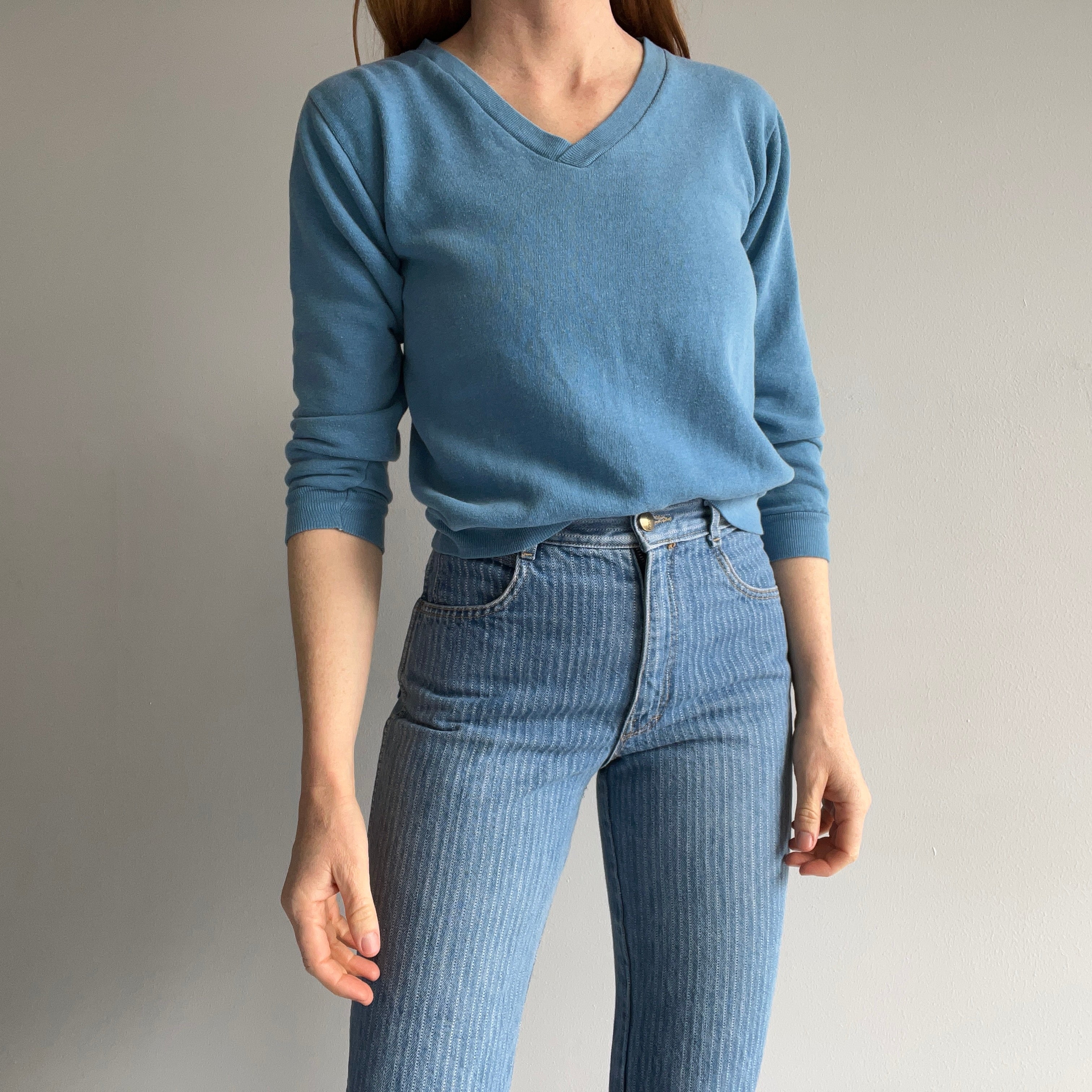 1970s Baby Blue V-Neck Delight