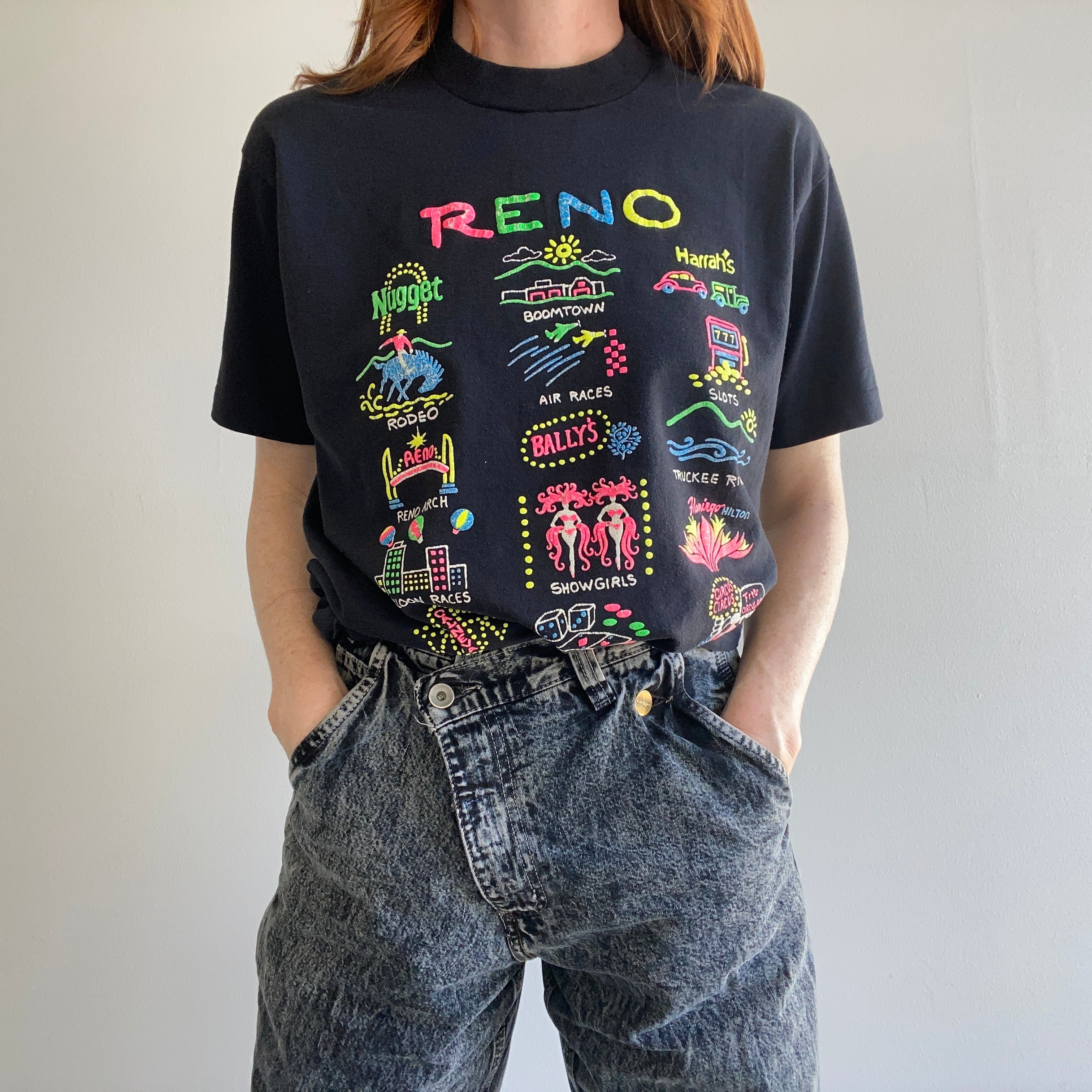 1990 Neon Reno Tourist T-Shirt par Screen Stars Best