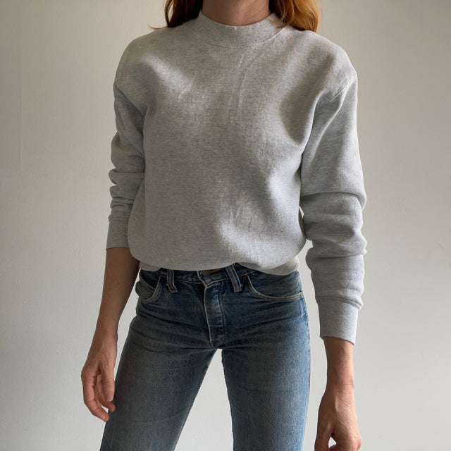 1980s Medium Weight Light Gray Crewneck Sweatshirt