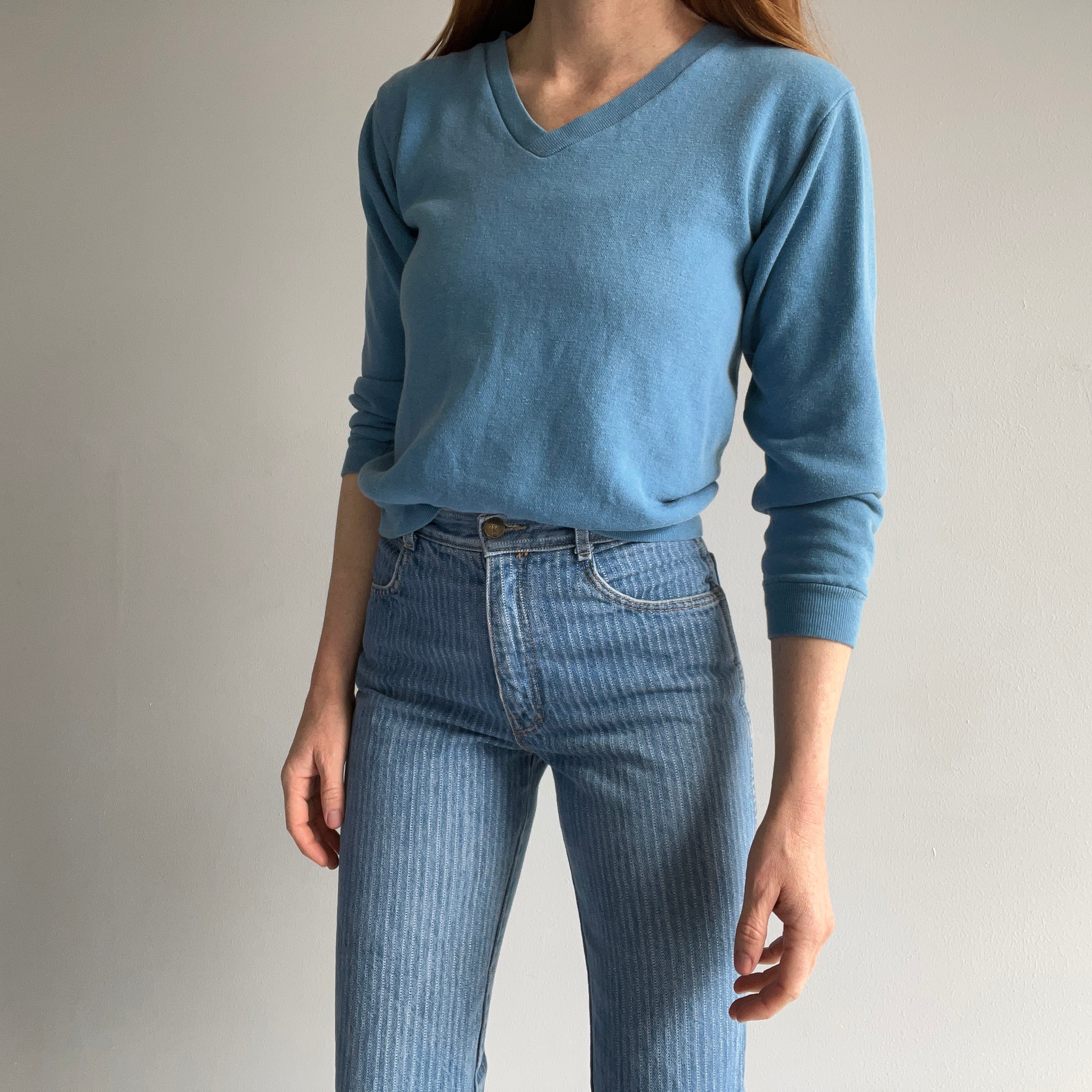 1970s Baby Blue V-Neck Delight