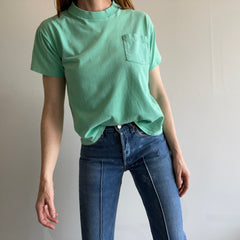 T-shirt à poche en coton vert écume de mer des années 1980 par Sun Belt