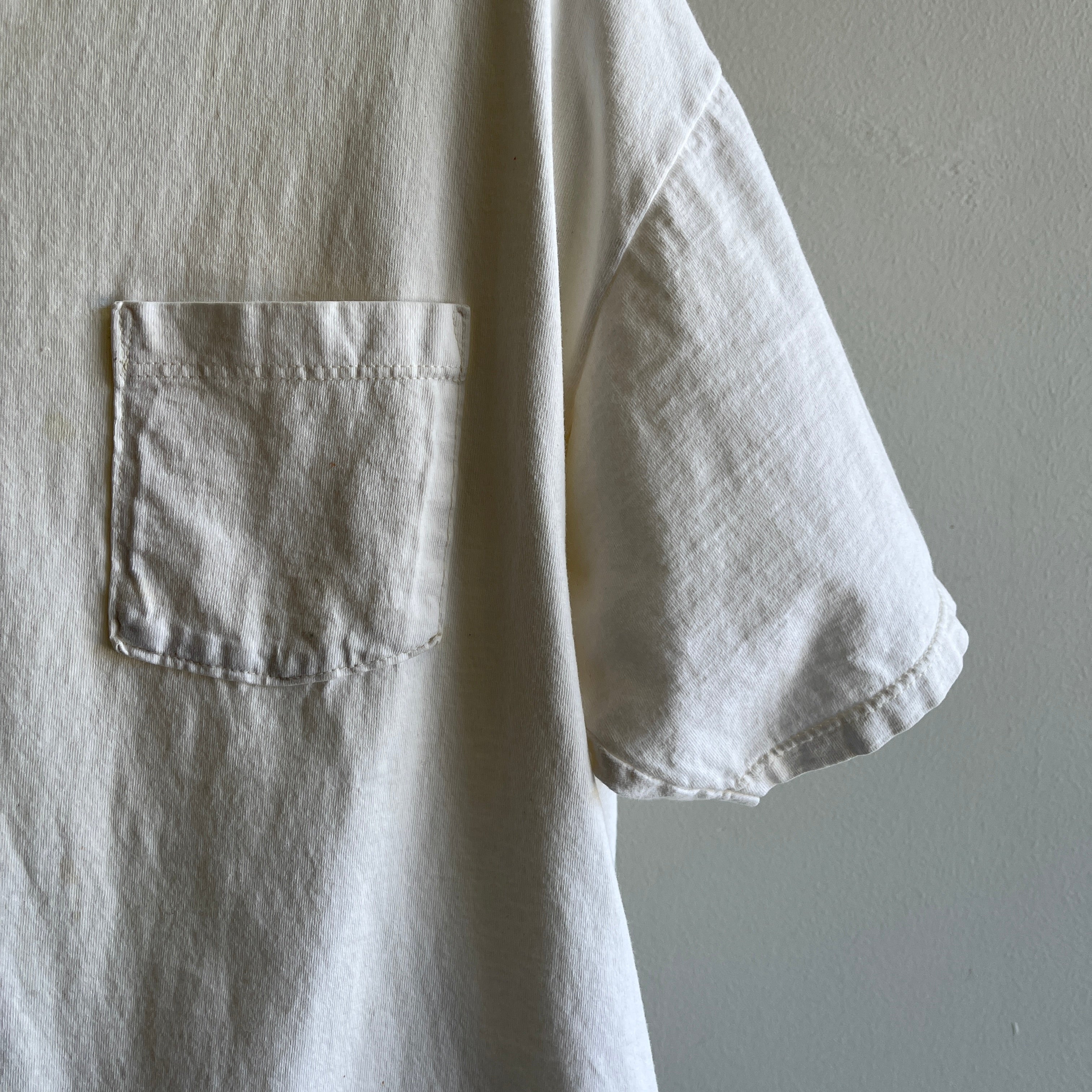 1980s Blank White-ish Pocket T-Shirt by Jerzees