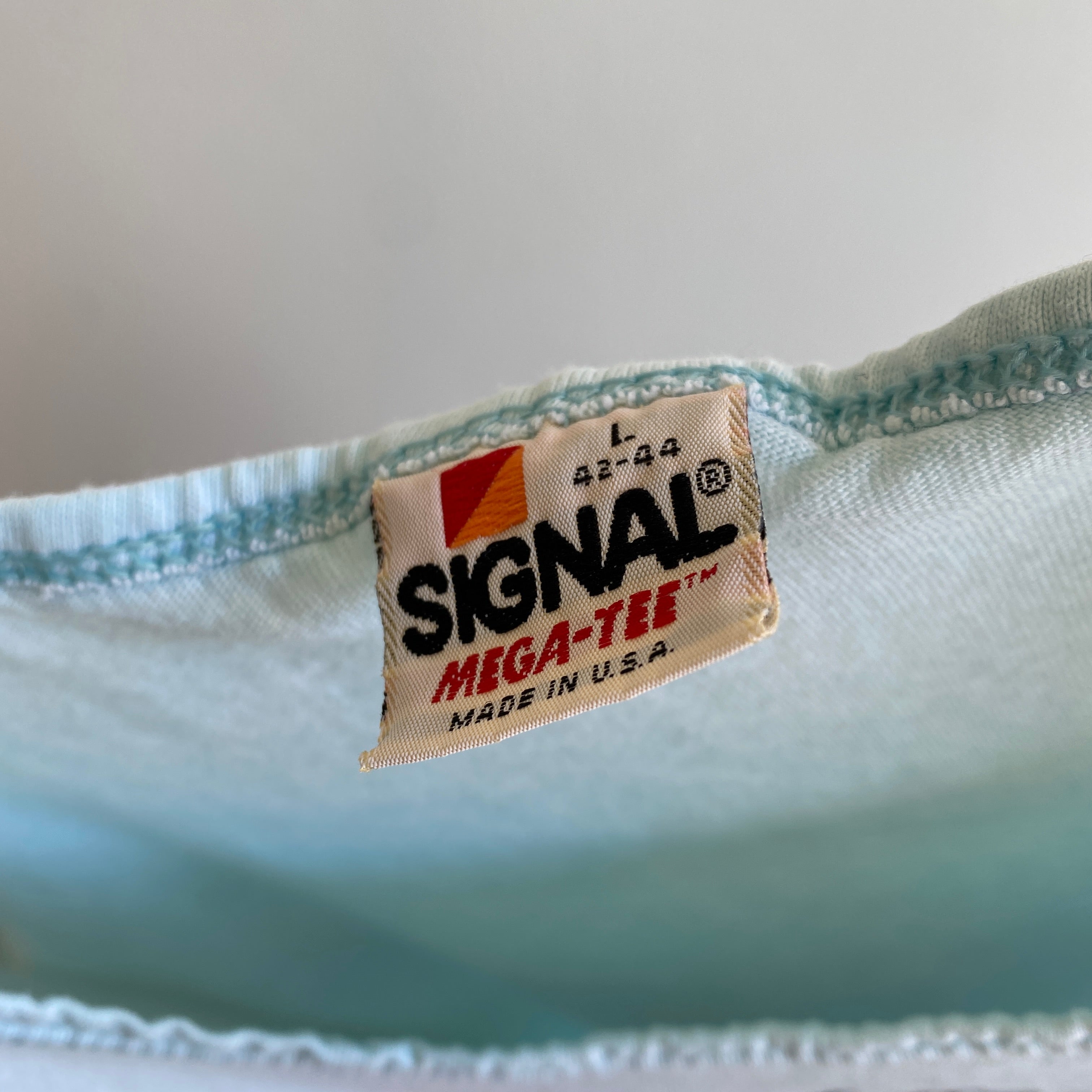 1980s The Lazy Flamingo Soft and Thin Tank Top by Signal