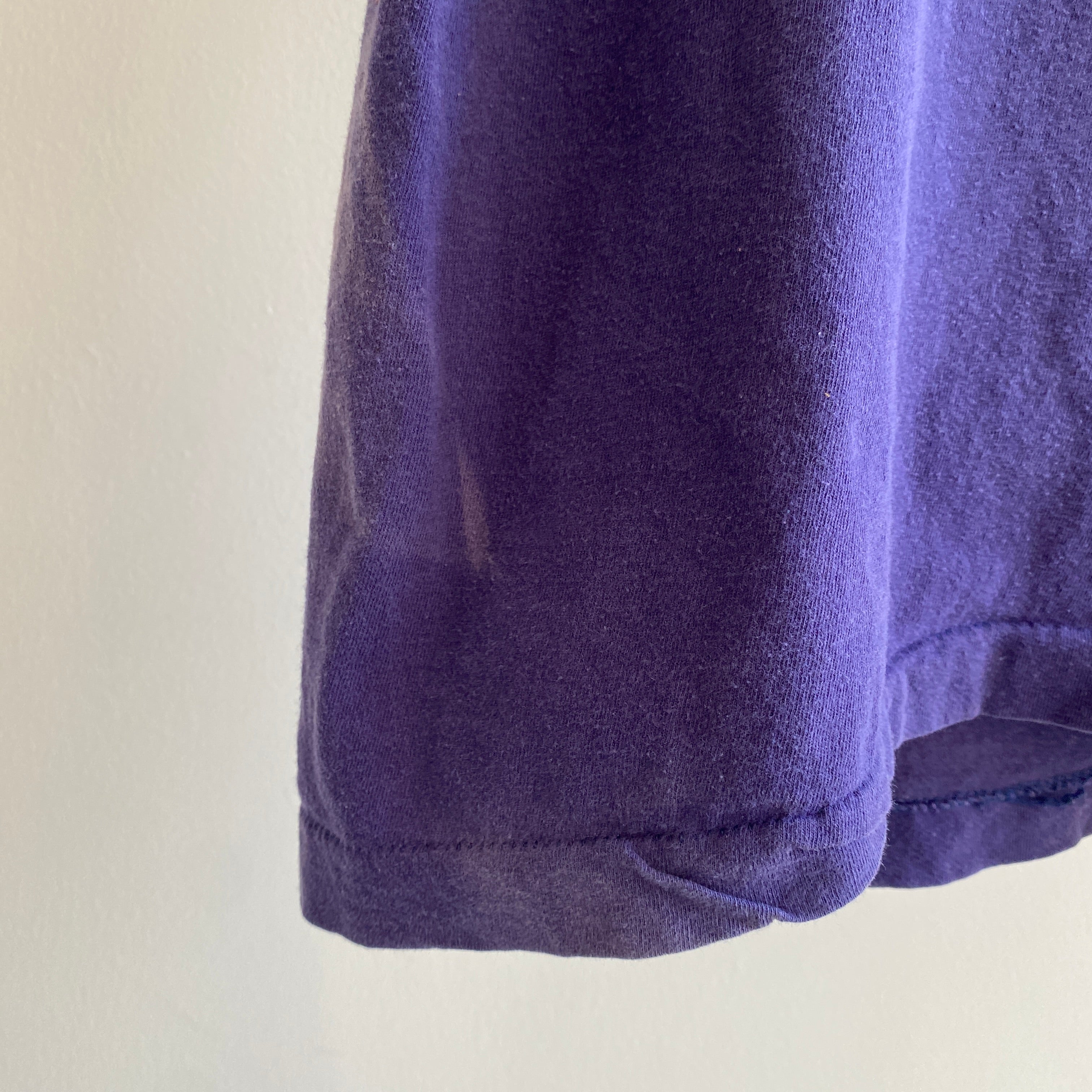 1980s Sun Faded Navy/Purple Blank Cotton Triangle Pocket T-Shirt