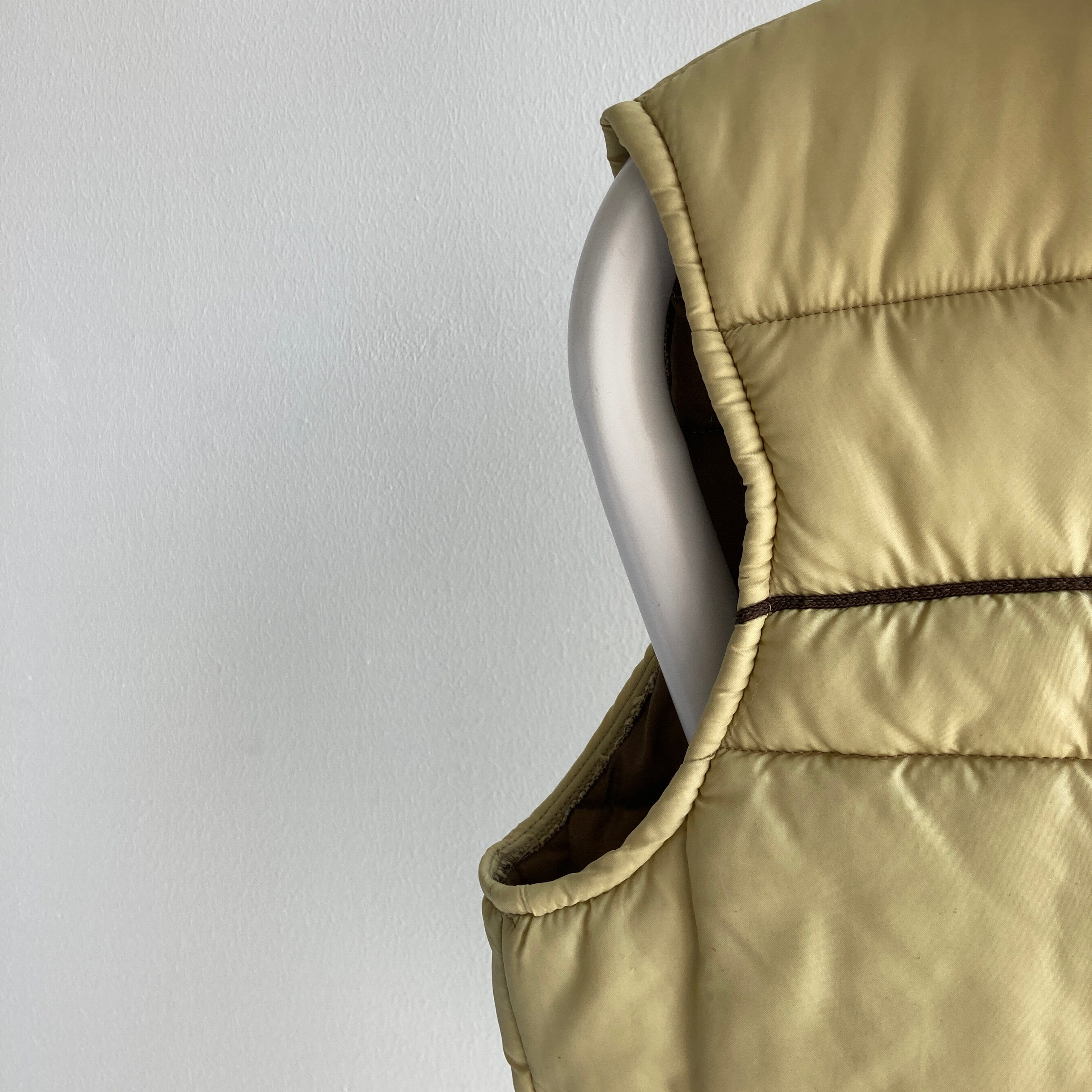 1970's/80's Puffer Vest With Contrast Piping