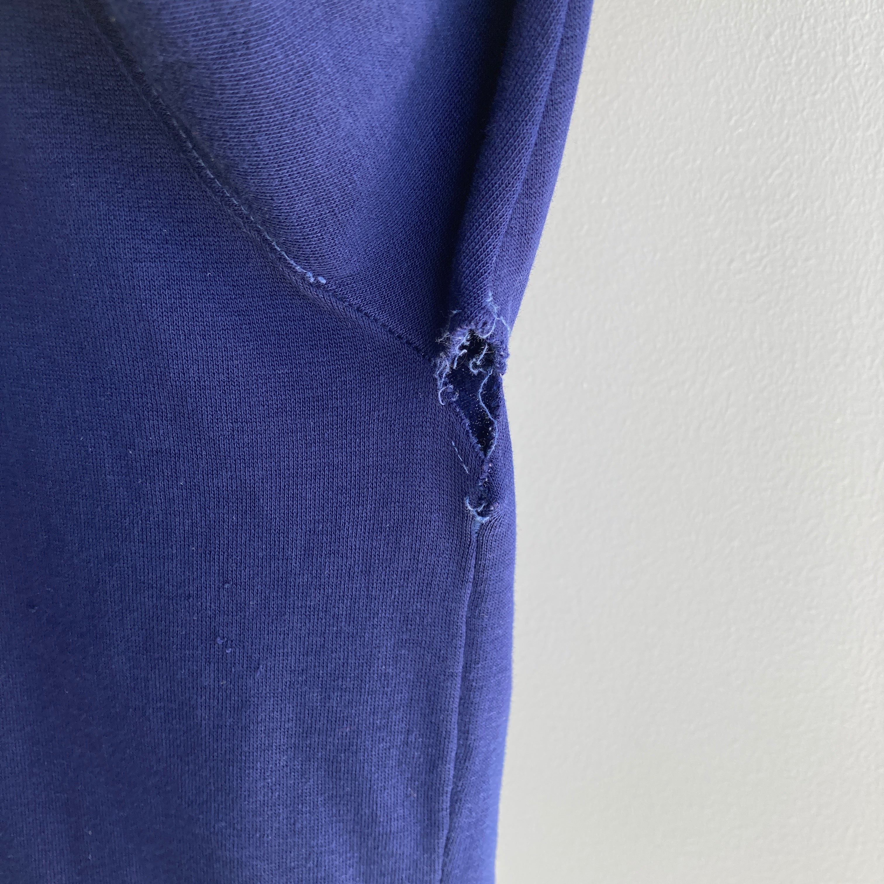 1970s Single Gusset (Thrashed Beyond) Sweat-shirt bleu marine vierge