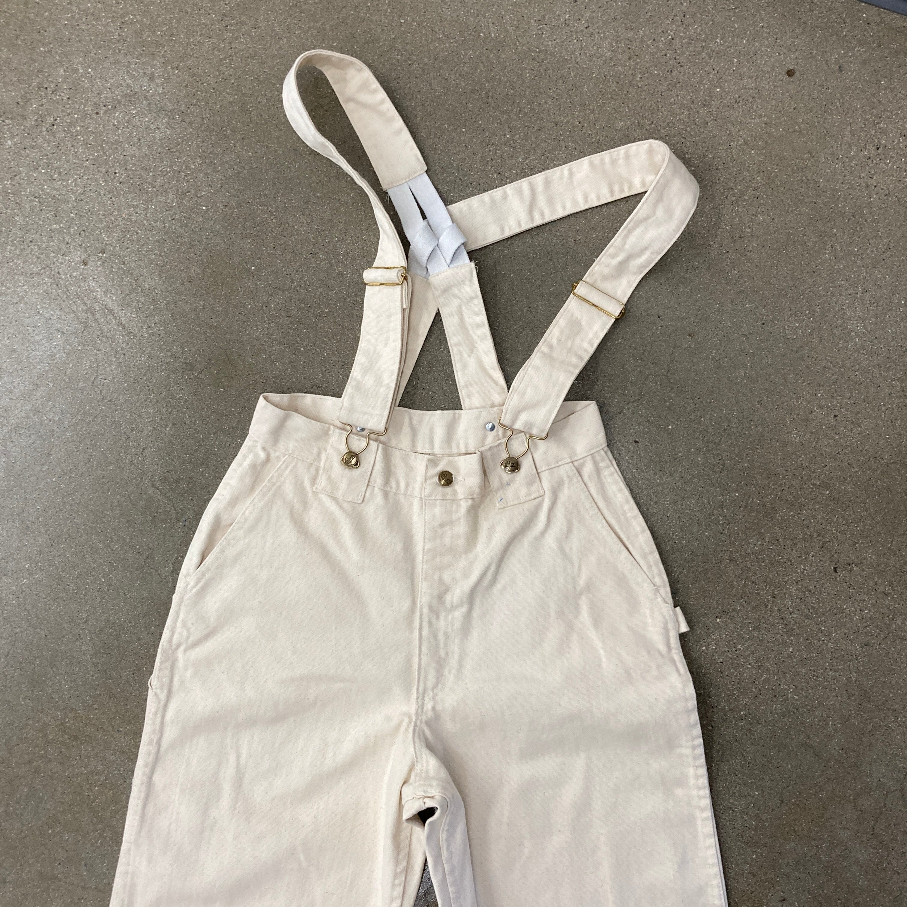 OshKosh Navy Boy Snow Pants size 5  Clothing  5T  Strathcona County   Kijiji