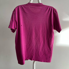 T-shirt de poche de lisière de coton rose chaud des années 1980 Sun Faded par Mervyn's !!!